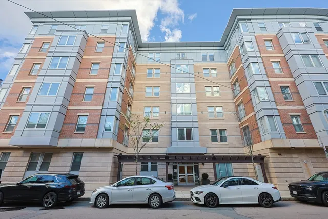 $1,299,000 | 16 Miner Street, Unit 501, Boston, MA 02215