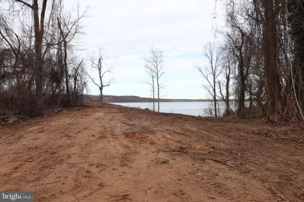 $47,900 | 1-3 Riverside Drive, Bryans Road, MD 20616