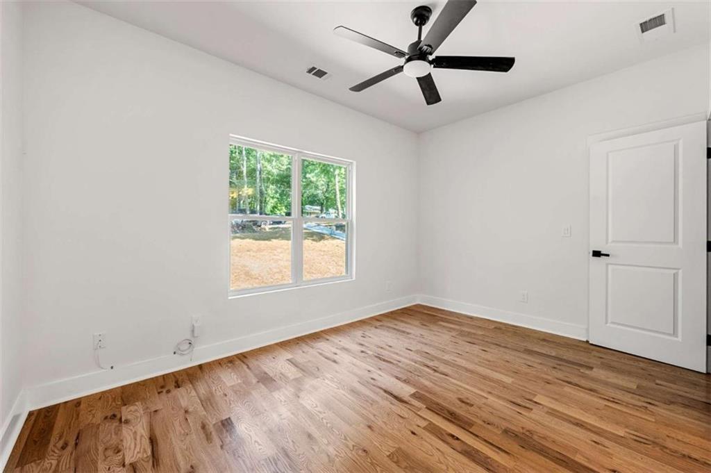 1606 Blvd Lorraine Southwest Atlanta, GA 30311 - Photo 20 of 31