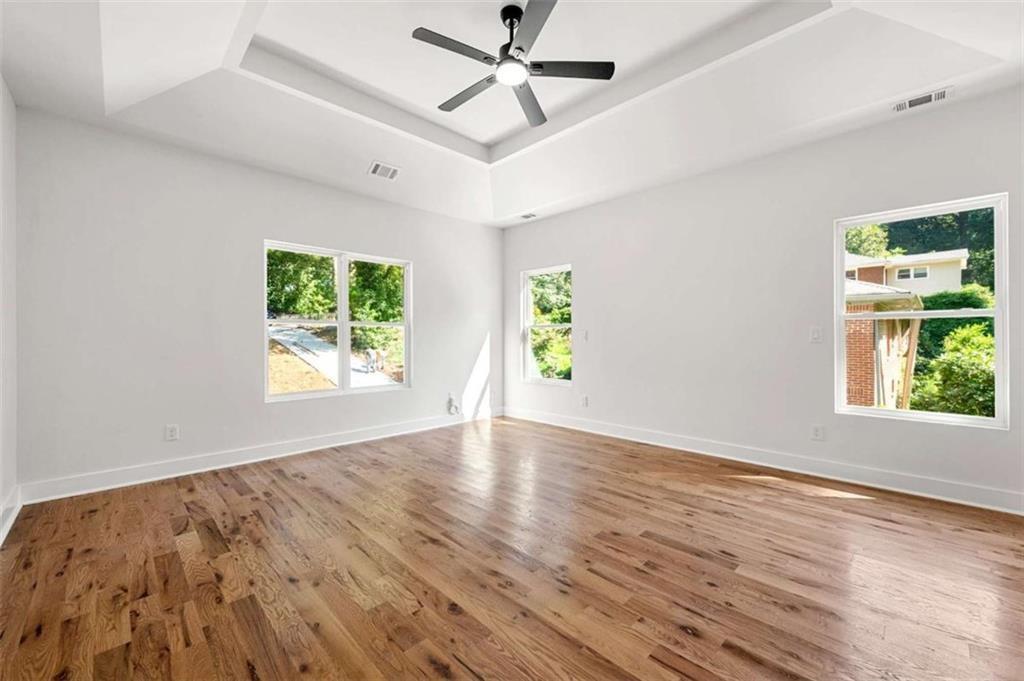 1606 Blvd Lorraine Southwest Atlanta, GA 30311 - Photo 25 of 31