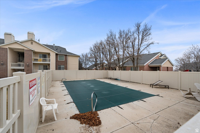 2095 South Main Street, Unit 13 Bountiful, UT 84010 - Photo 29 of 45 View of community pool