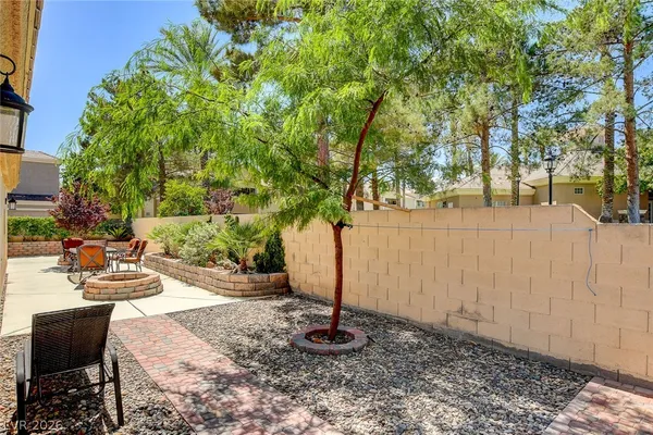 $2,125 | 8043 Arcadian Lane, Las Vegas, NV 89147