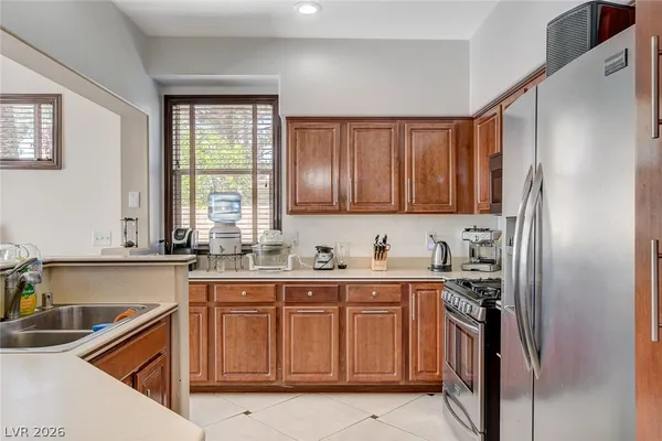 $2,125 | 8043 Arcadian Lane, Las Vegas, NV 89147