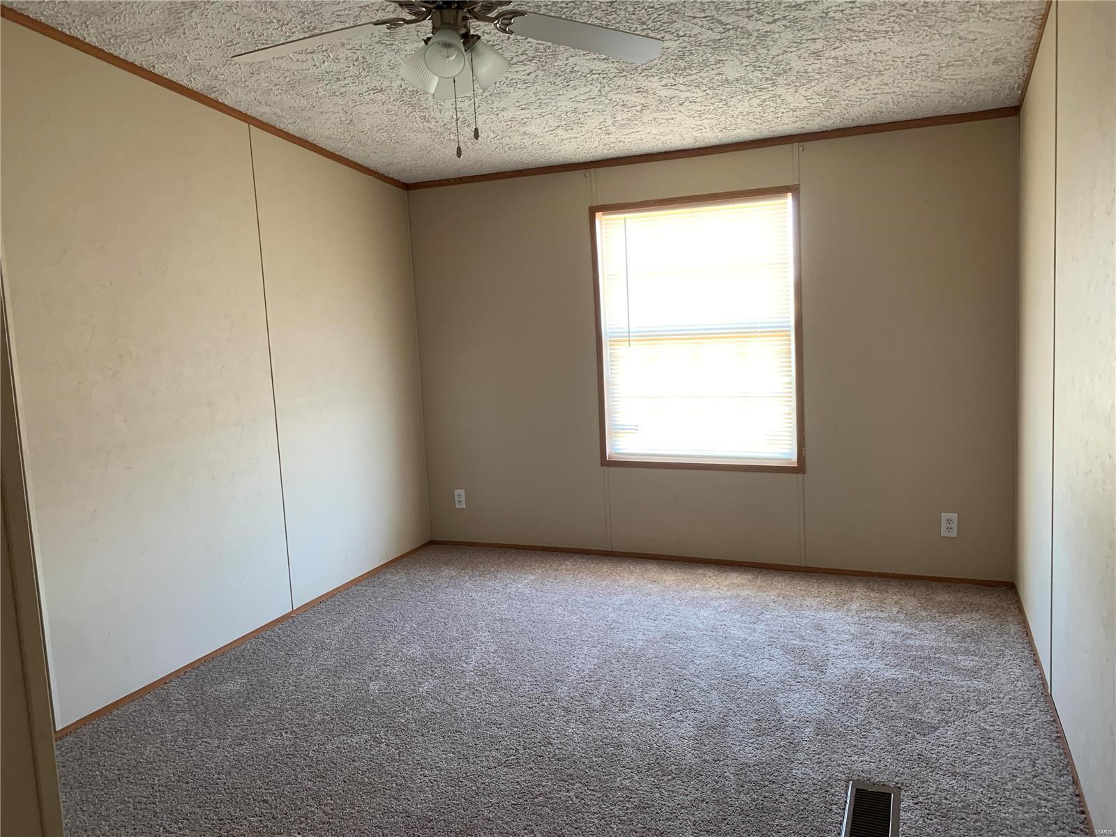 4000 Shaw Road Bunker Hill, IL 62014 - Photo 18 of 21