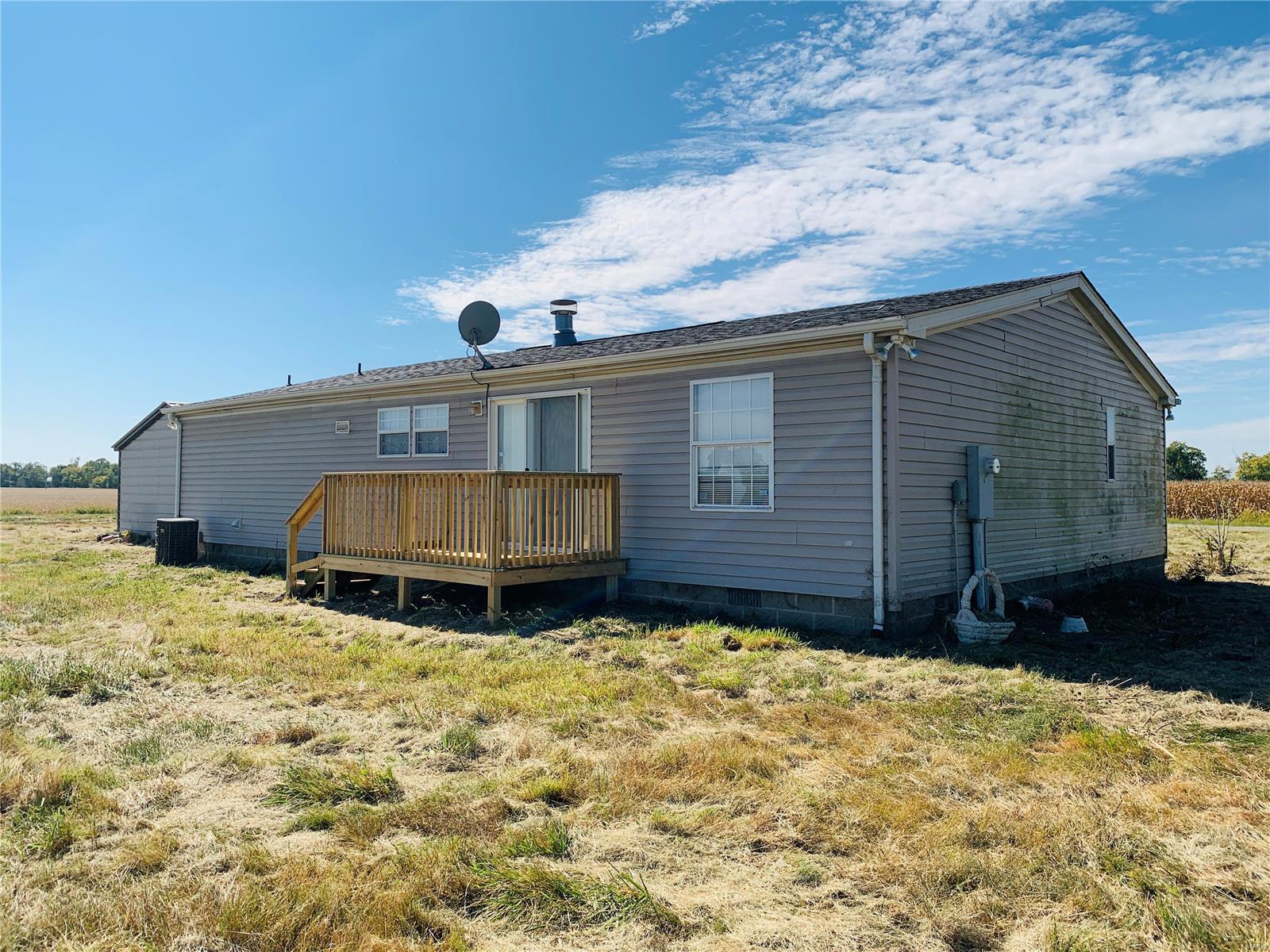 4000 Shaw Road Bunker Hill, IL 62014 - Photo 4 of 21