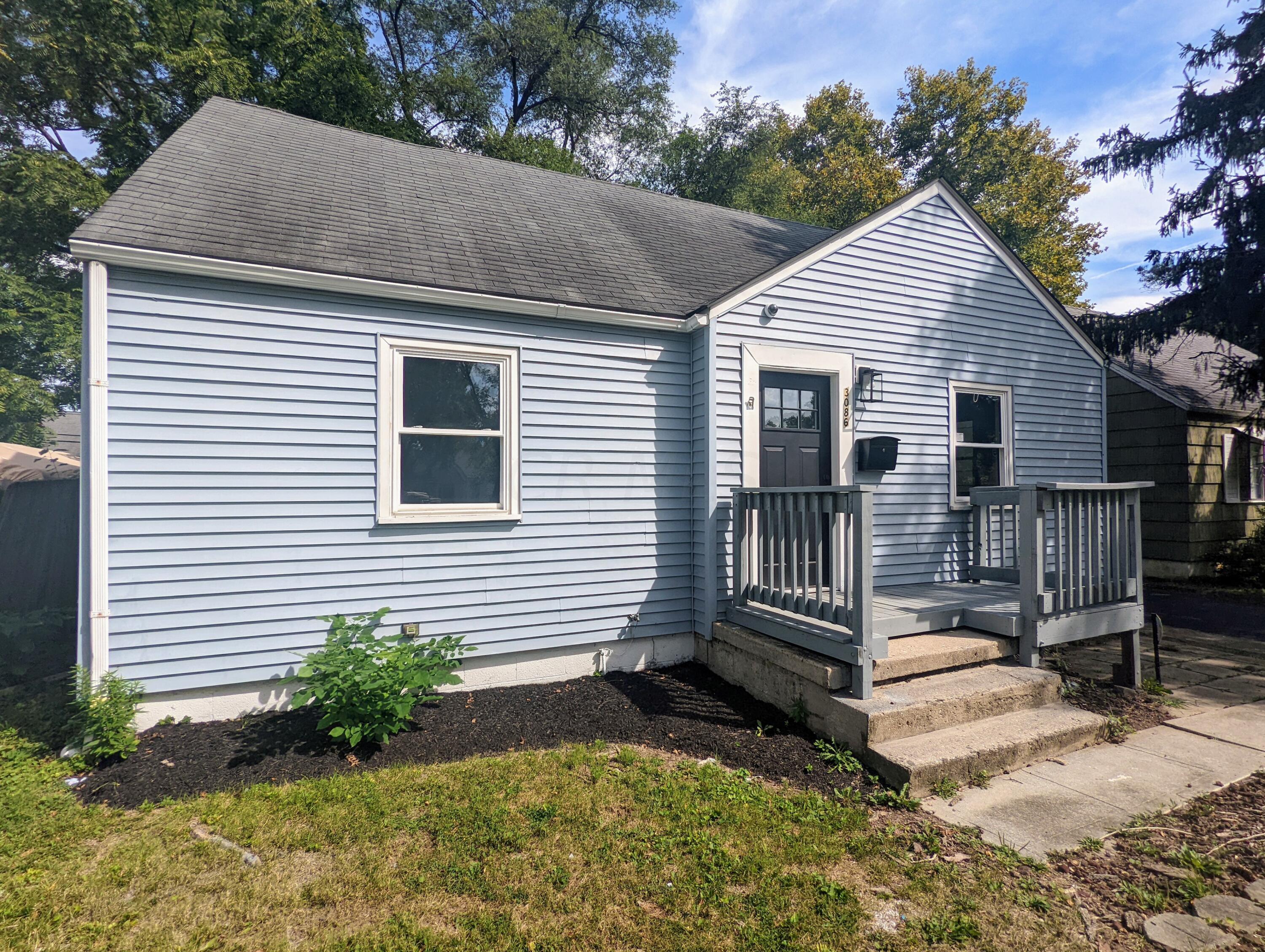 3086 Karl Road Columbus, OH 43224 - Photo 2 of 27 PXL_20220902_193159639