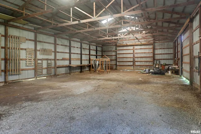 $350,000 | 2629-2641 County Road 300 North, Liberty, IL 62347