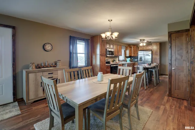 $350,000 | 2629-2641 County Road 300 North, Liberty, IL 62347