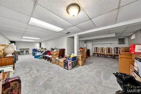 $189,000 | 1395 Redbird Drive, Florissant, MO 63031