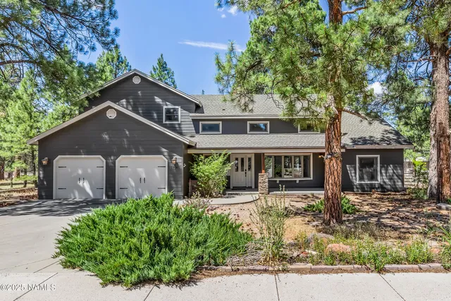 front view of house with a yard