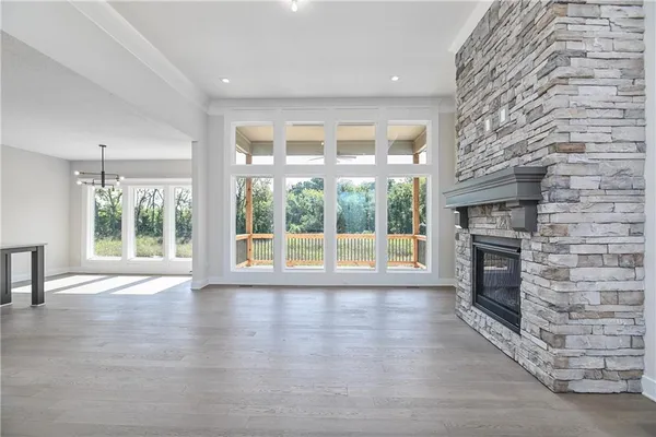 $734,950 | 23819 West 59th Terrace, Shawnee, KS 66226