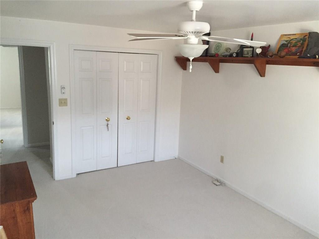 220 Sycamore Ridge Drive Springdale, PA 15144 - Photo 18 of 24 2nd bedroom