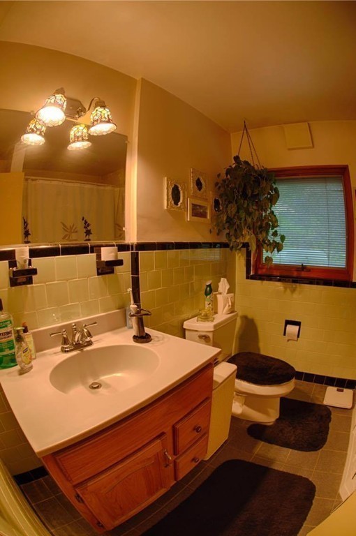 199 Ashby State Road Fitchburg, MA 01420 - Photo 12 of 23 Gallery Image 12
