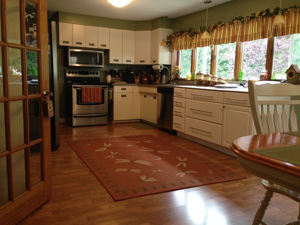 199 Ashby State Road Fitchburg, MA 01420 - Photo 4 of 23 Gallery Image 4