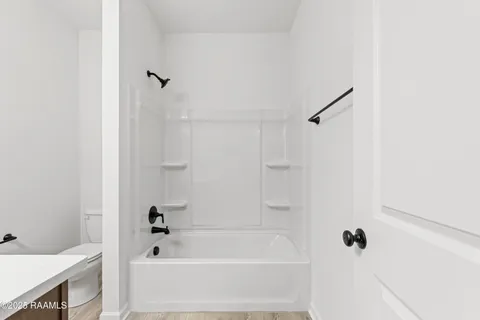 $227,999 | 104 Ridgedale Alley, Scott, LA 70583