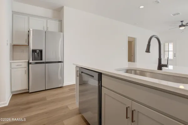 $227,999 | 104 Ridgedale Alley, Scott, LA 70583