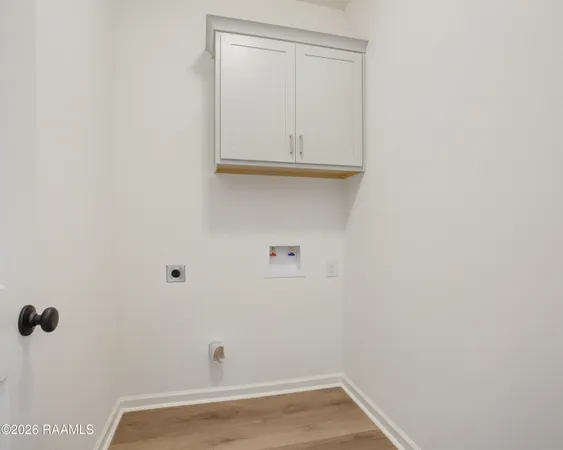 $227,999 | 104 Ridgedale Alley, Scott, LA 70583