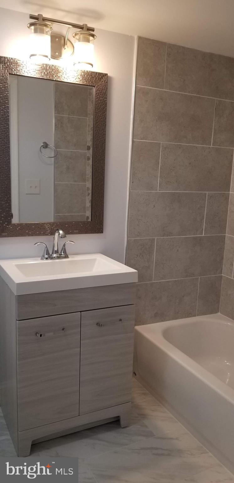 3711 Cassen Road Randallstown, MD 21133 - Photo 24 of 28 Bathroom
