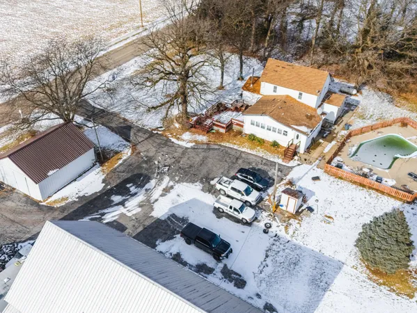 $675,000 | 29153 South Klemme Road, Beecher, IL 60401