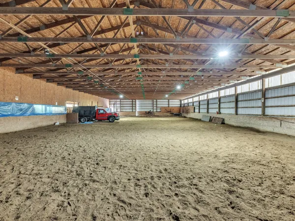 $675,000 | 29153 South Klemme Road, Beecher, IL 60401