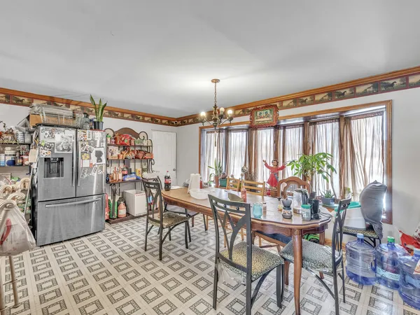 $675,000 | 29153 South Klemme Road, Beecher, IL 60401
