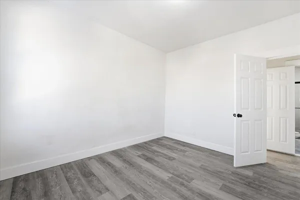 $2,000 | 117 Corbin Avenue, Unit 405, Jersey City, NJ 07306
