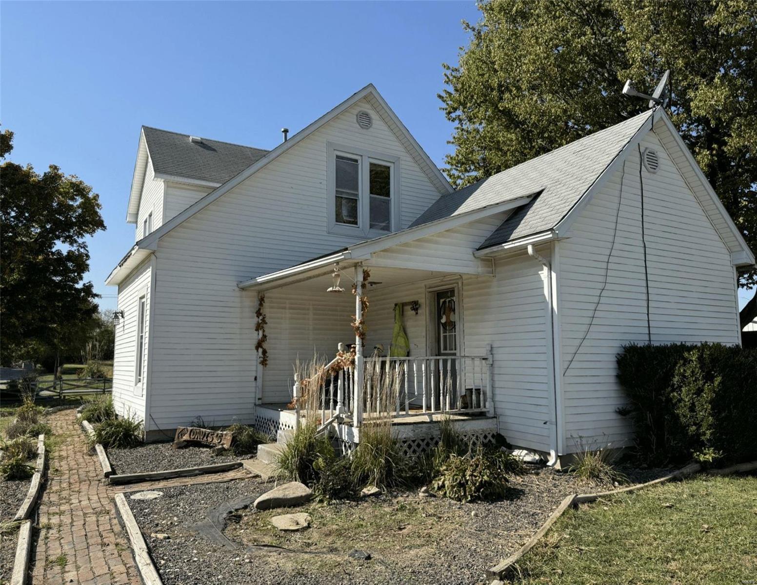 501 N Road Coffeen, IL 62017 - Photo 4 of 43 Gallery Image 4