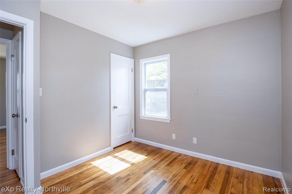 423 Campbell Street River Rouge, MI 48218 - Photo 20 of 32