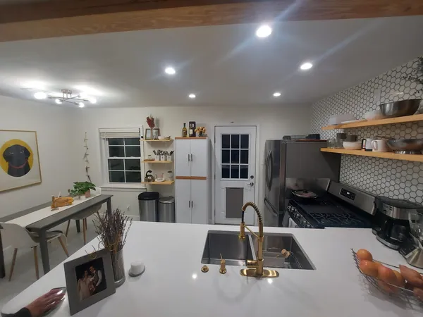 $1,850 | 1850 Portsmouth Street, Unit 1, Houston, TX 77098