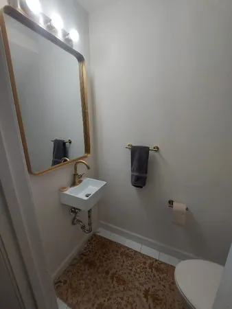 $2,100 | 1850 Portsmouth Street, Unit 1, Houston, TX 77098