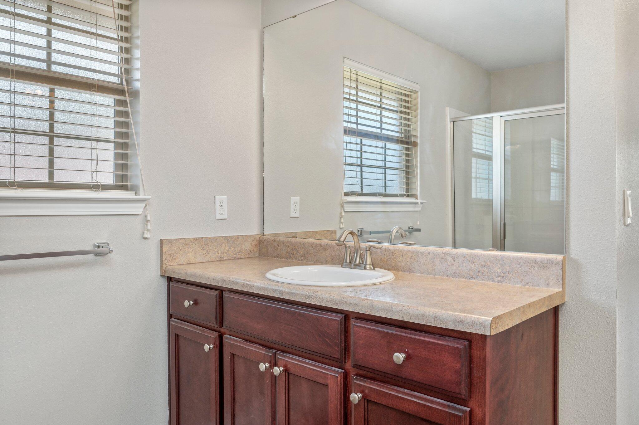 234 Raptor Drive Crestview, FL 32536 - Photo 20 of 30 Master Bath w Double Vanity