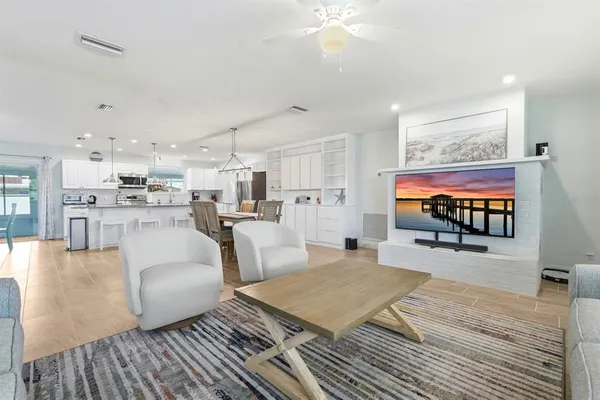 $524,900 | 341 Plaza Boulevard, Daytona Beach, FL 32118
