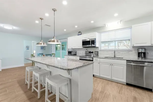 $524,900 | 341 Plaza Boulevard, Daytona Beach, FL 32118