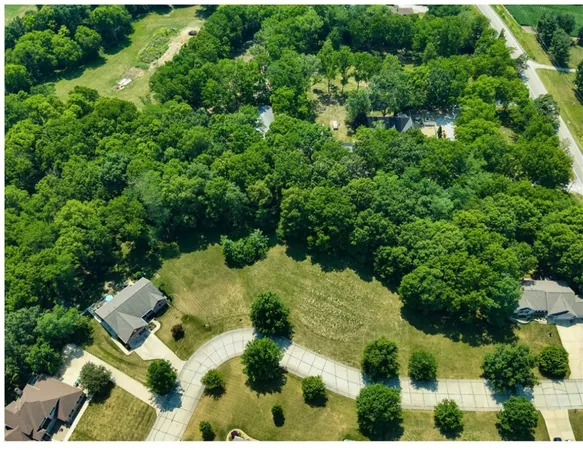 $32,500 | 3 Chestnut Run, Mattoon, IL 61938