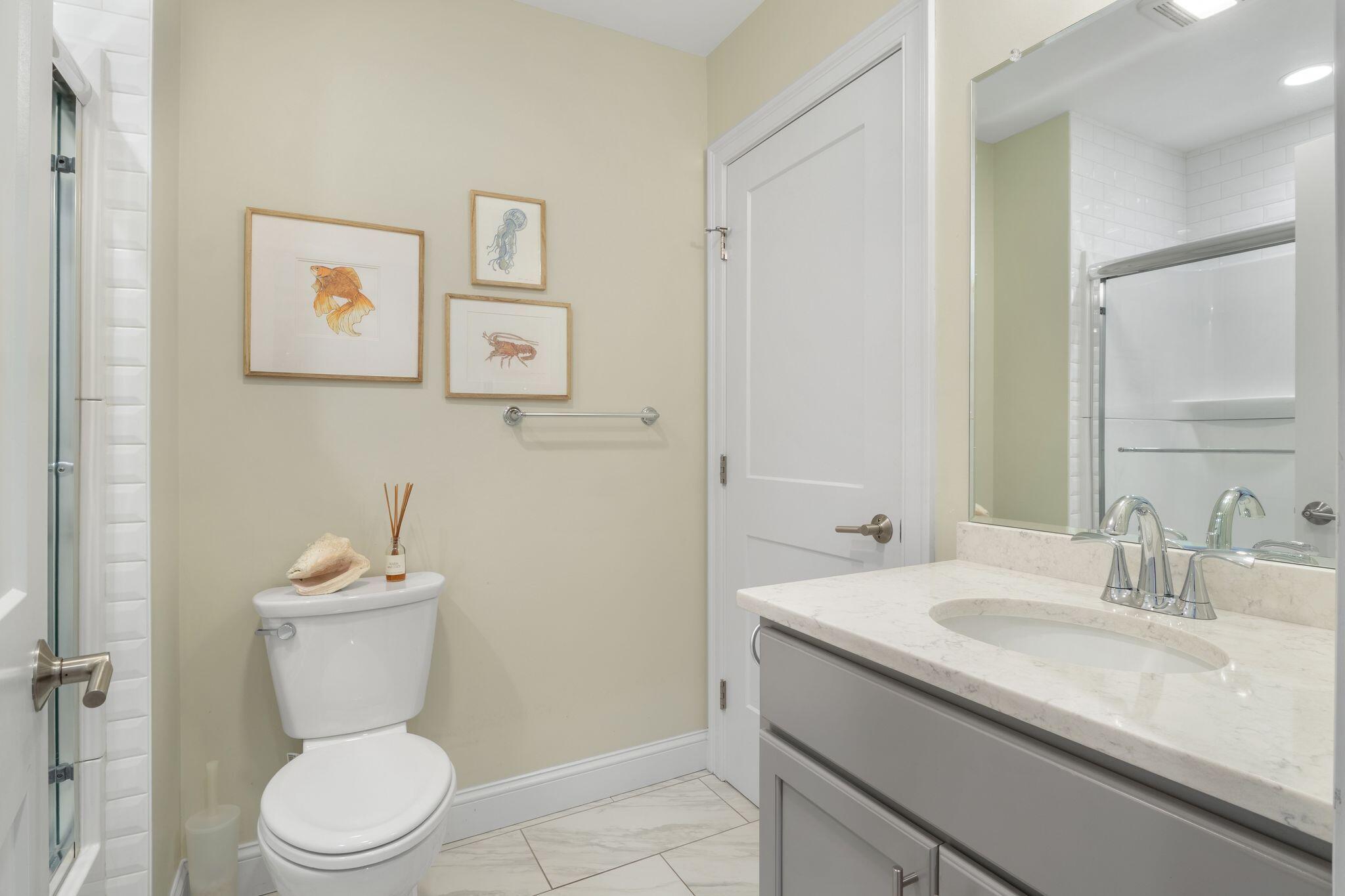 42 State Road, Unit 203 Kittery, ME 03904 - Photo 18 of 48 42_State_Rd_061