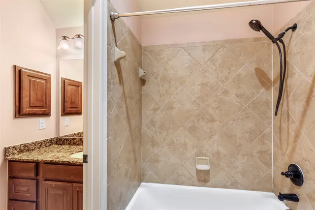 $585,000 | 16011 Verdi Way Court, Houston, TX 77044