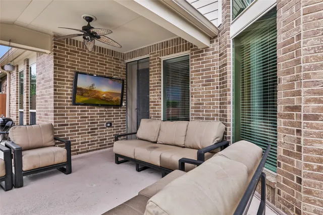 $585,000 | 16011 Verdi Way Court, Houston, TX 77044