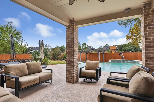 $585,000 | 16011 Verdi Way Court, Houston, TX 77044