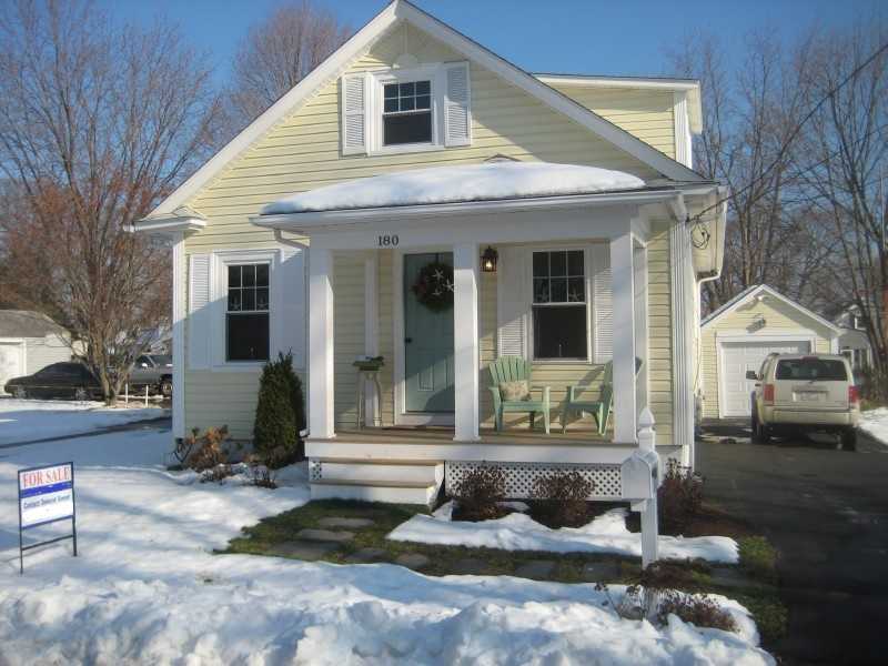 180 Wendell Road Warwick, RI 02888 - Photo 1 of 13 Exterior Front.