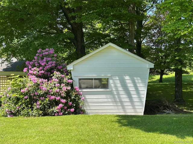 $1,395,000 | 226 County Route 17, Valatie, NY 12184