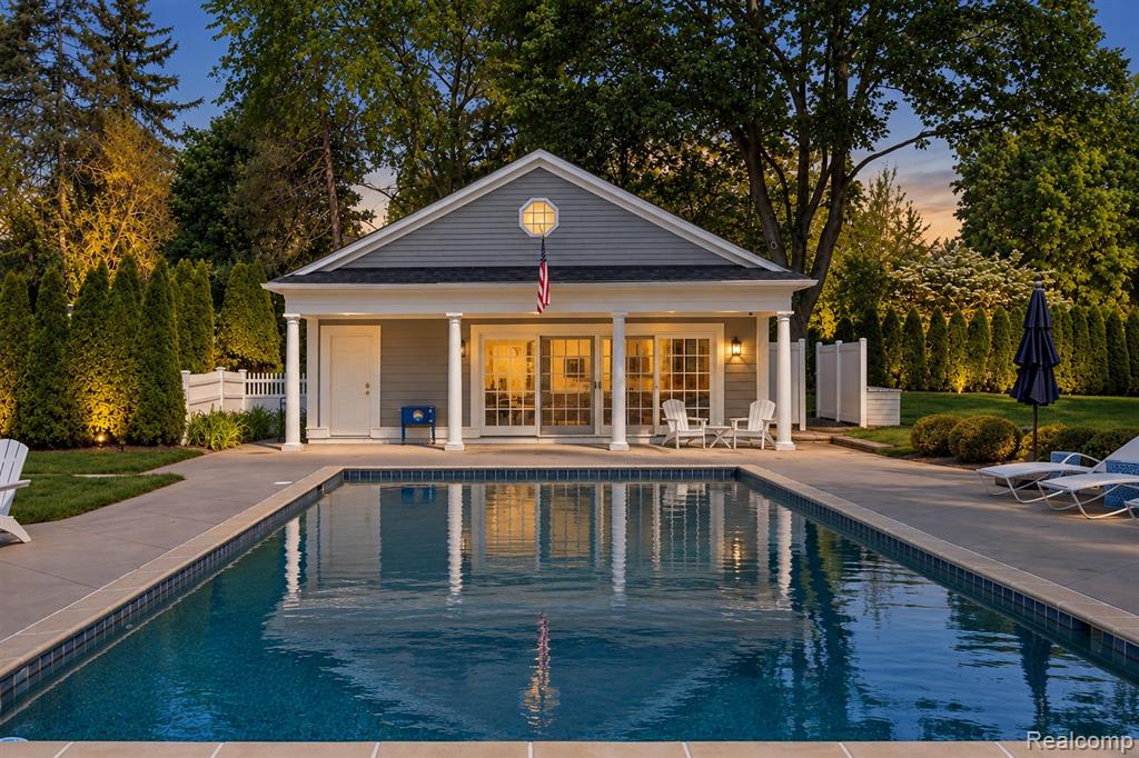 232 Guilford Road Bloomfield Hills, MI 48304 - Photo 3 of 40 Gallery Image 3