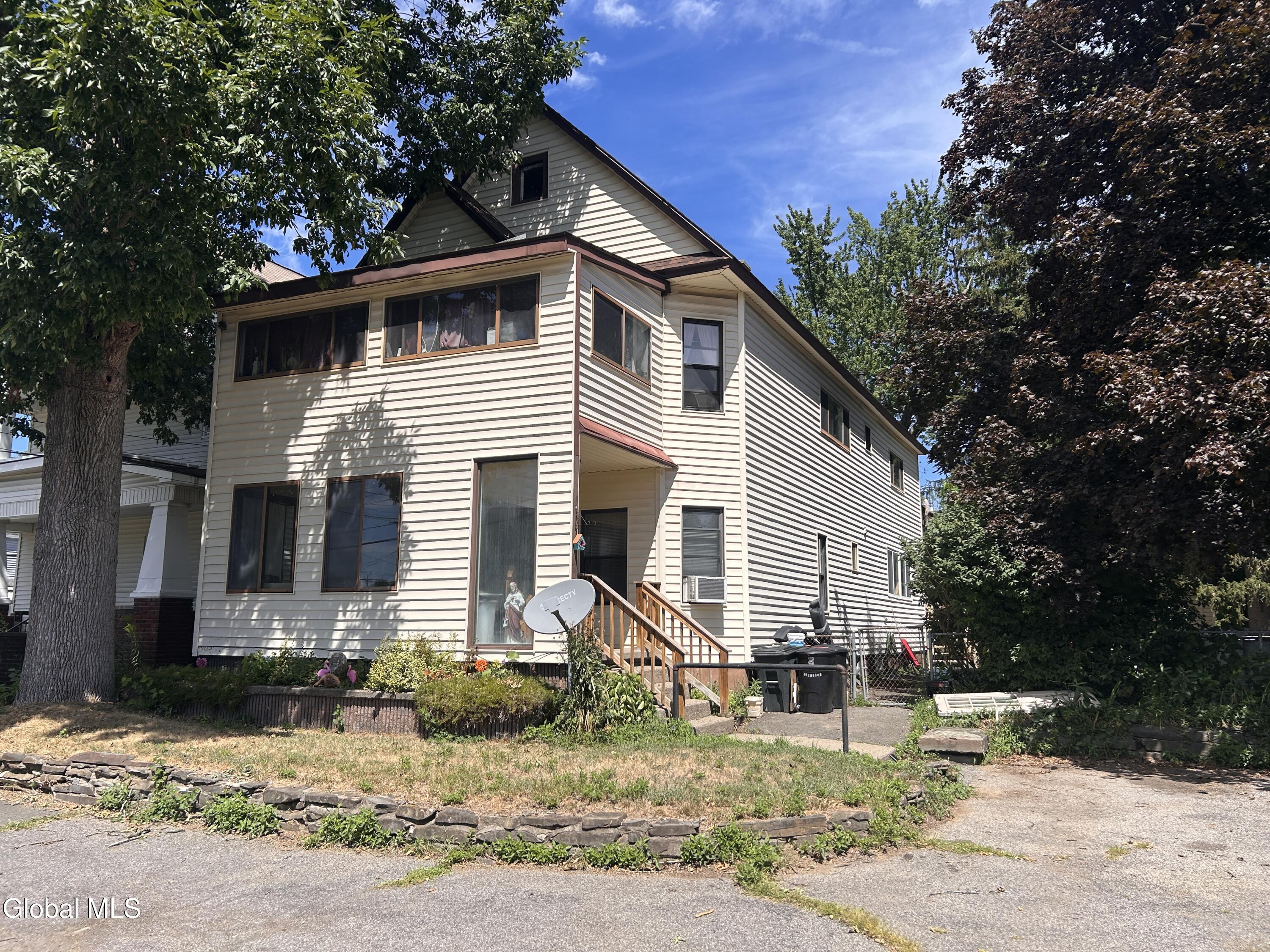 3 Buchanan Avenue Schenectady, NY 12304 - Photo 1 of 61 IMG_3108 2