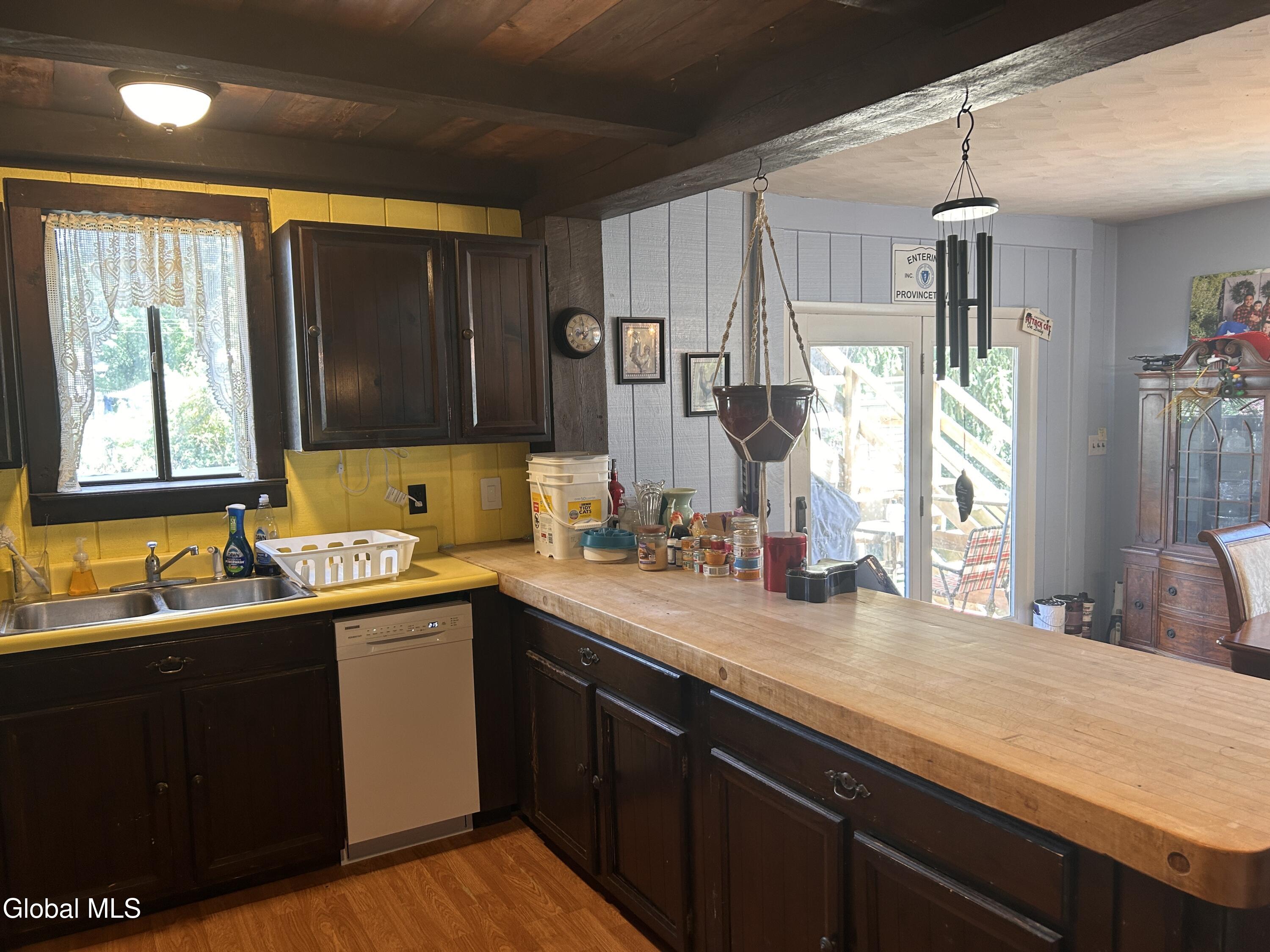 3 Buchanan Avenue Schenectady, NY 12304 - Photo 33 of 61 IMG_3078 2