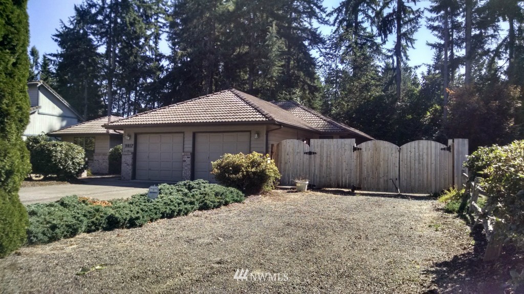 9017 Autumn Line Loop Southeast Olympia, WA 98513 - Photo 3 of 25 Gallery Image 3