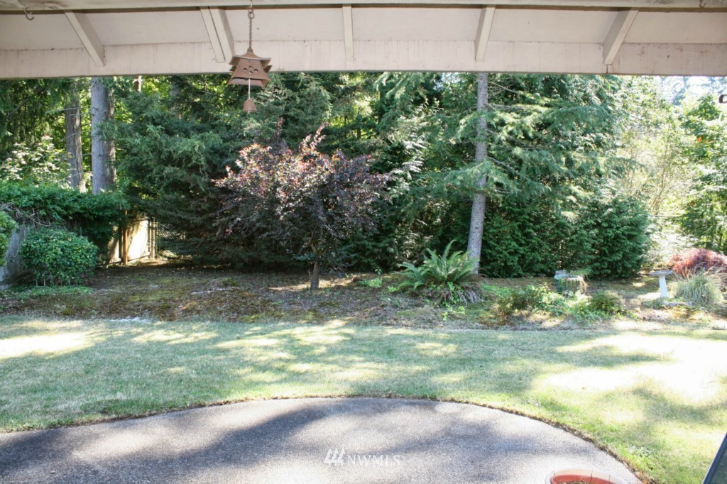 9017 Autumn Line Loop Southeast Olympia, WA 98513 - Photo 6 of 25 Gallery Image 6