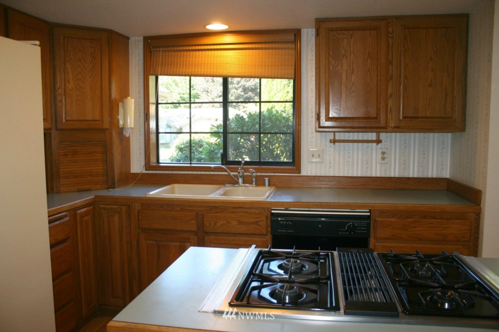 9017 Autumn Line Loop Southeast Olympia, WA 98513 - Photo 10 of 25 Gallery Image 10