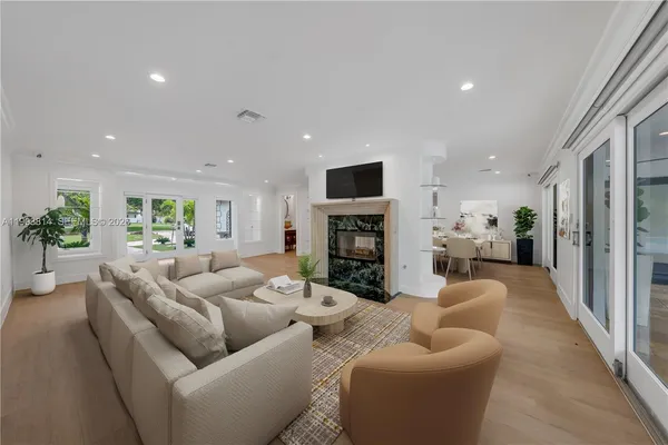 $21,000 | 5120 Carillo Street, Coral Gables, FL 33146