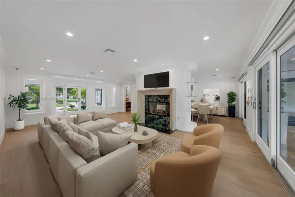 $21,000 | 5120 Carillo Street, Coral Gables, FL 33146
