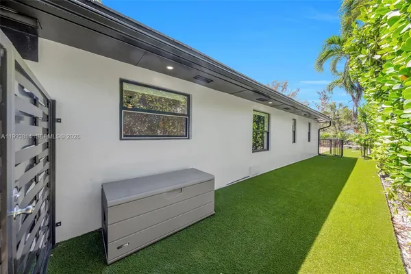 $21,000 | 5120 Carillo Street, Coral Gables, FL 33146