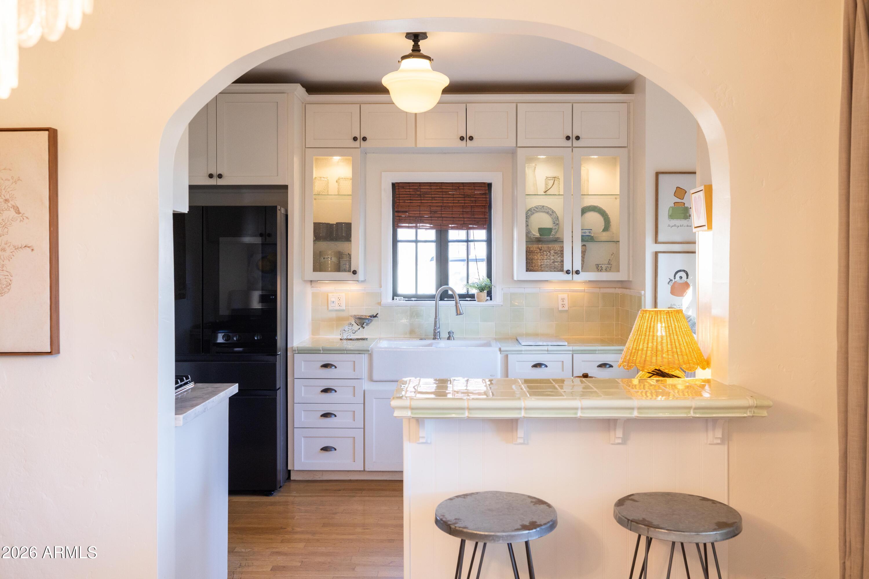 330 West Almeria Road Phoenix, AZ 85003 - Photo 18 of 66 Kitchen Archway